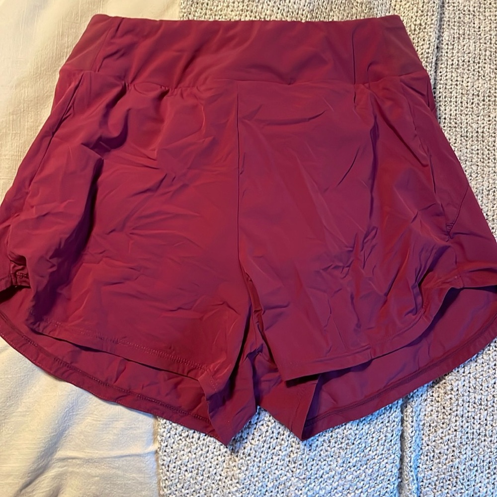 Nike women’s running shorts